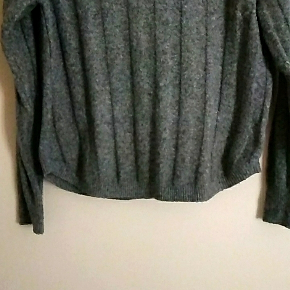 Pink Rose Crew Neck Pullover Grey Wide Ribbed SZ M Juniors Lace Up Back - Picture 2 of 8